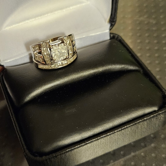 Wedding ring set